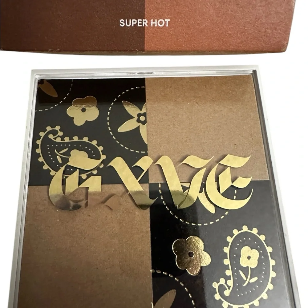 GXVE PICK IT UP CONTOUR & BRONZER DUO in SUPER HOT NEW